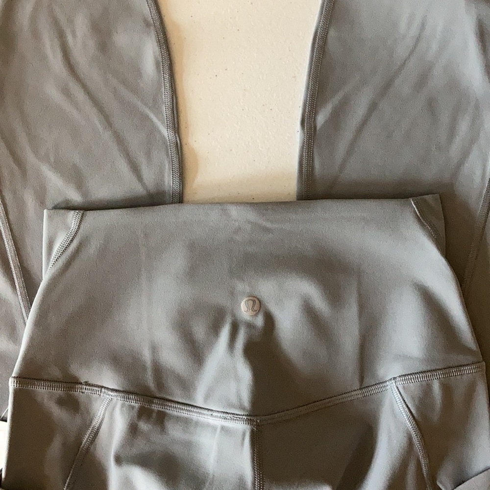 Lululemon Align Pockets 23” Rhino Grey 4 - Picture 7 of 9